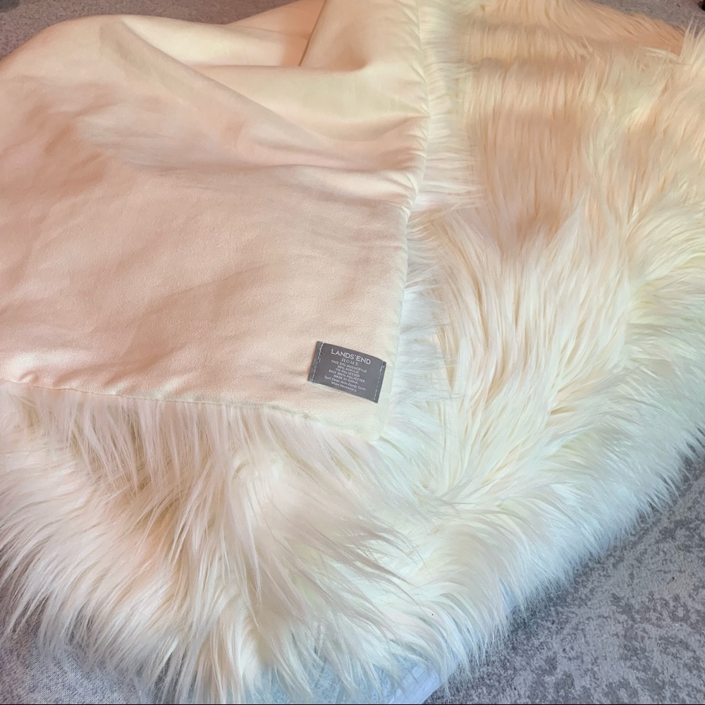 Lands End Home Luxe Faux Fur Throw